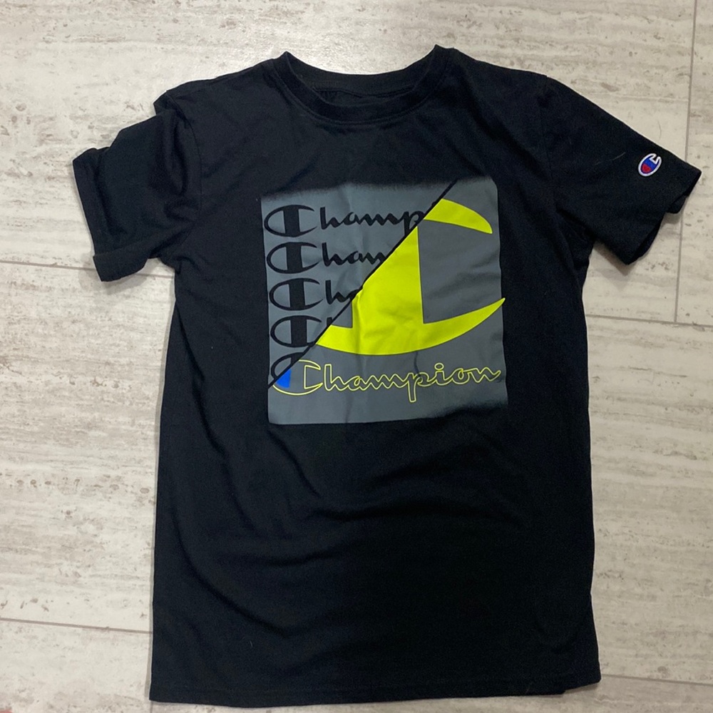 Boys gently used black champion t shirt size XL